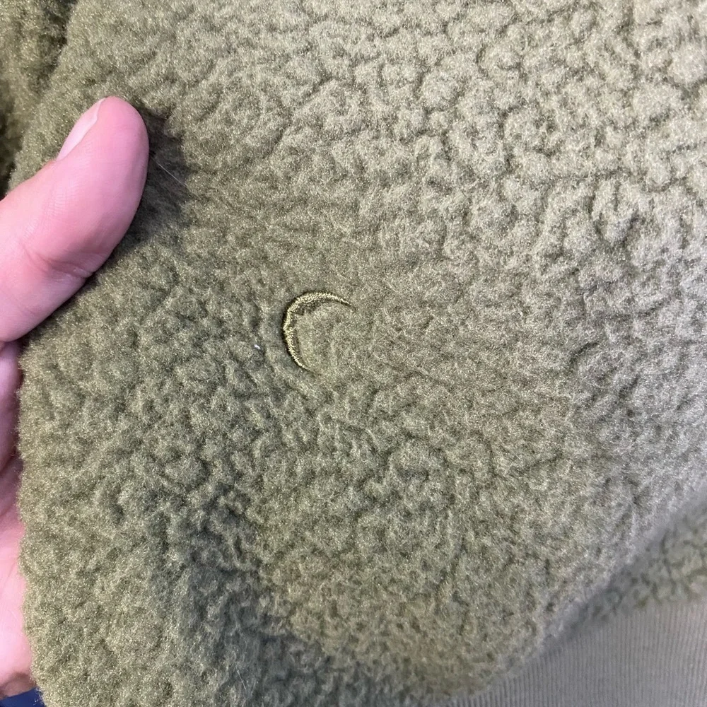 ZYIA Green Bomber Jacket with Fitted Silhouette